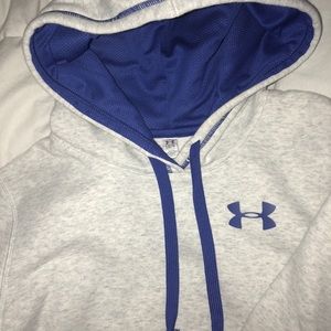 Under armor sweatshirt